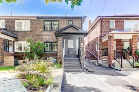 ST. CLAIR WEST HOME ADDITION & RENOVATION